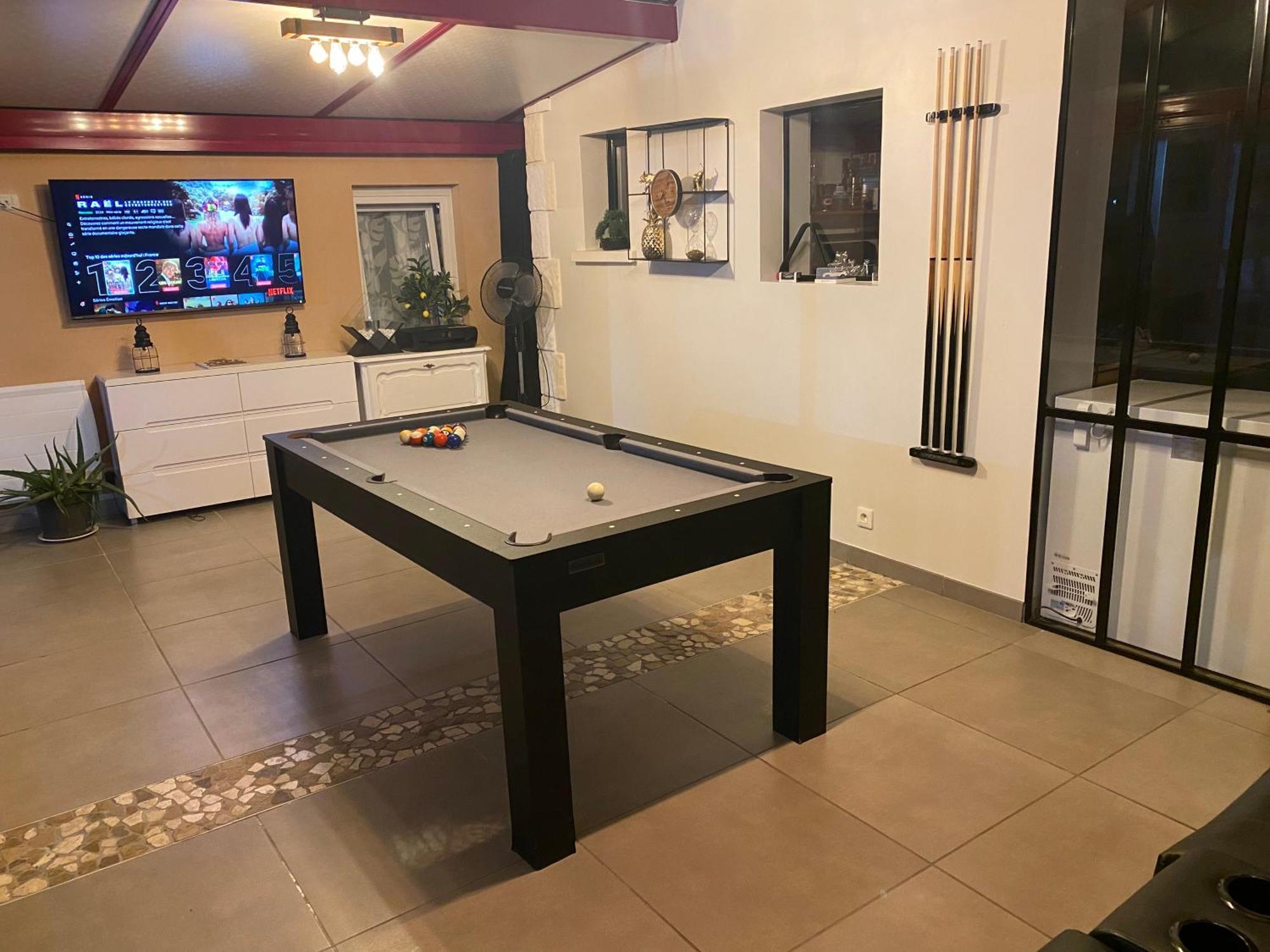 Dependance Avec Billard A Proximite Zenith Rouen Hotel Le Grand-Quevilly Kültér fotó